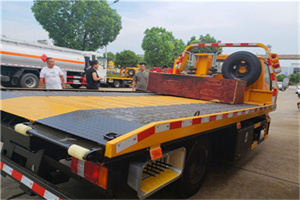 宜君附近拖车电话号码服务